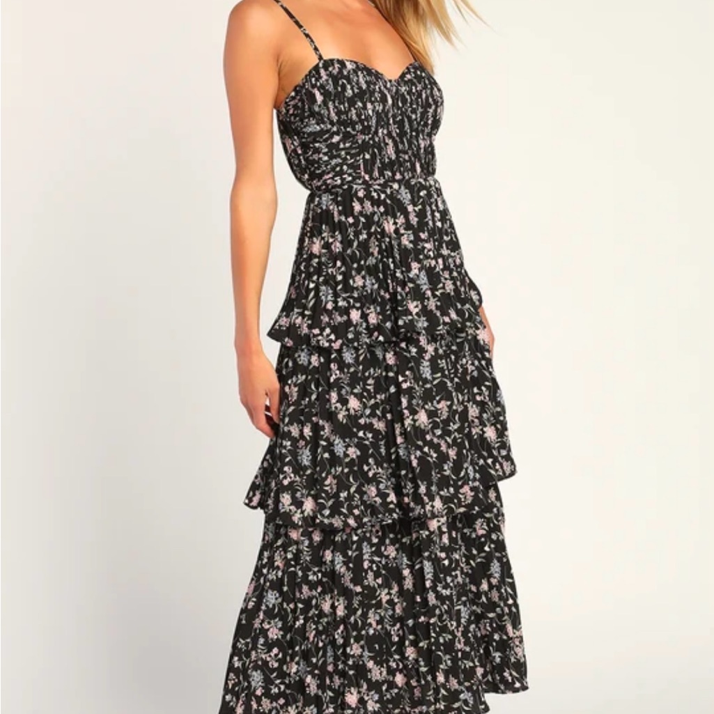 Lulus Cascading Crush Black Floral Print Tiered Midi Dresss